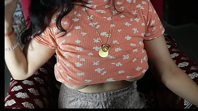 Snapshot of -AyeshaSinghania- chatting on March 4, 2025, 9:07 am -AyeshaSinghania- online show from March 4, 2025, 9:07 am