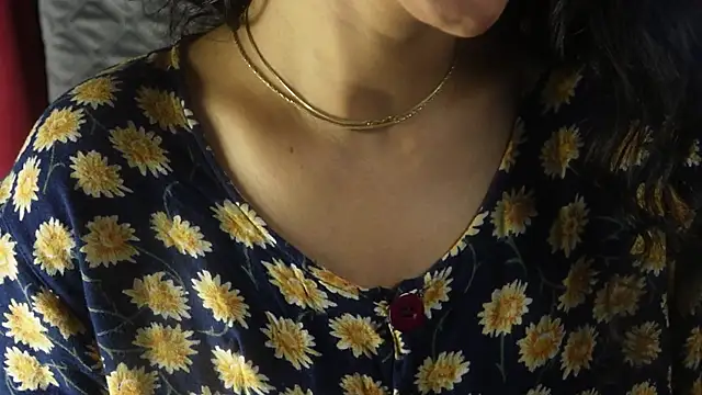 Snapshot of -AyeshaSinghania- chatting on September 11, 2025, 12:05 pm -AyeshaSinghania- online show from September 11, 2025, 12:05 pm