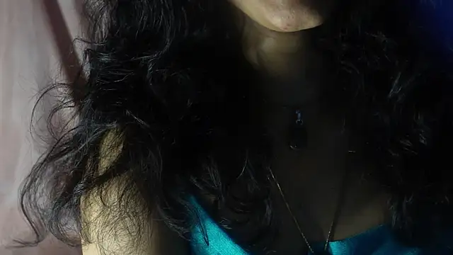 Snapshot of -AyeshaSinghania- chatting on October 7, 2025, 5:43 pm -AyeshaSinghania- online show from October 7, 2025, 5:43 pm