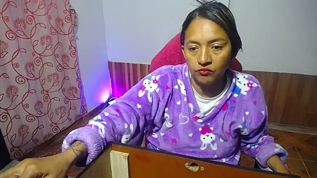 daleska ayala 1 online show from February 22, 2025, 2:50 am