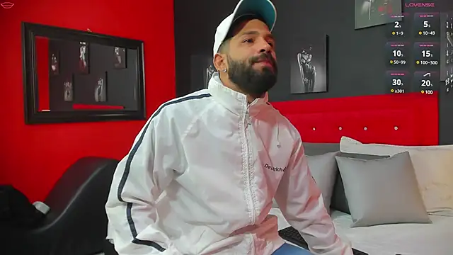 Thiagogomez online show from March 4, 2025, 12:22 pm