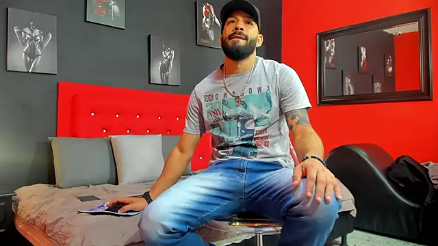 Thiagogomez online show from September 23, 2025, 12:19 pm