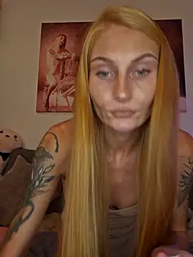 LessiaMia online show from November 29, 2025, 3:26 pm