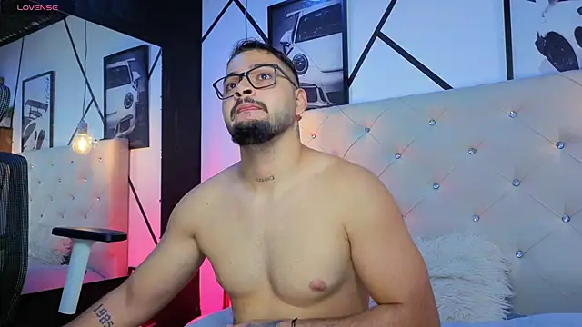 Andrew Brown online show from April 28, 2026, 2:33 pm