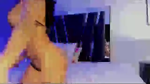 HollyEvanz online show from September 25, 2025, 12:03 am