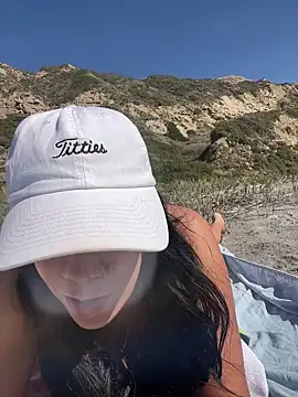 Bigbuttbrooklynn online show from March 19, 2025, 10:20 pm