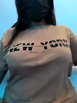 Snapshot of lovely_zara chatting on February 26, 2025, 6:15 am lovely zara online show from February 26, 2025, 6:15 am