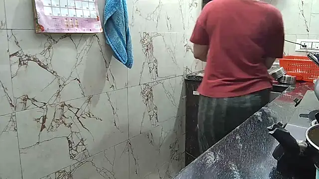 bhabhisexxy 880 online show from October 26, 2025, 3:01 am