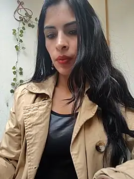 Astrid-- online show from March 5, 2025, 8:10 pm