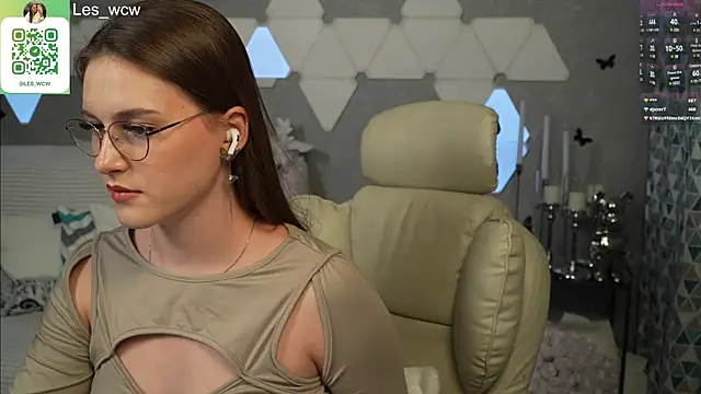 HarleyDeess online show from January 26, 2025, 12:16 am