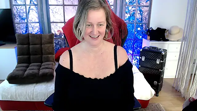 MarleneBloem online show from February 23, 2025, 2:25 pm