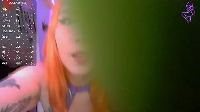 Snapshot of ValentinaMiller_ chatting on October 14, 2025, 5:03 pm ValentinaMiller  online show from October 14, 2025, 5:03 pm