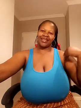 bustylisa1983 online show from February 4, 2025, 3:11 am