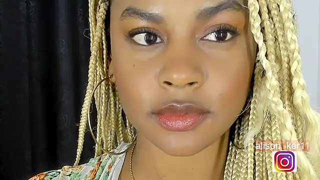 alison-ker3 online show from January 19, 2025, 11:23 am