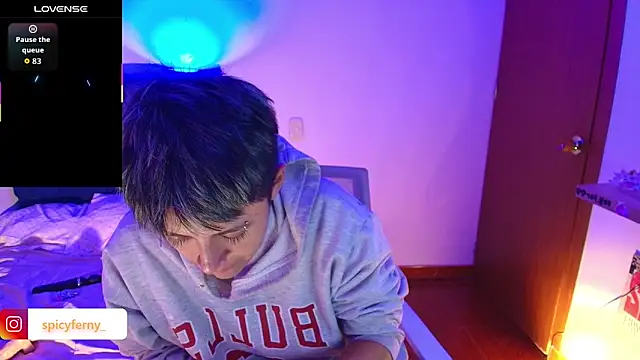 9 Fernanda 9 online show from December 15, 2025, 3:55 am