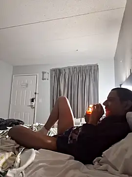 DayDayBoy1145 online show from March 8, 2025, 11:49 pm