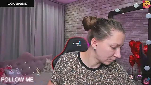 SarahCoksss online show from February 26, 2025, 11:37 pm