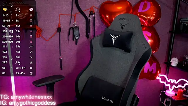 amywhitenessxx online show from February 14, 2026, 12:13 pm