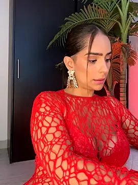 Mau White online show from December 21, 2025, 9:11 pm