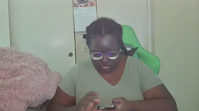 Snapshot of Yagurl__west chatting on January 13, 2025, 9:09 pm Yagurl west online show from January 13, 2025, 9:09 pm