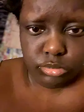 Yagurl  west online show from November 13, 2025, 5:39 am