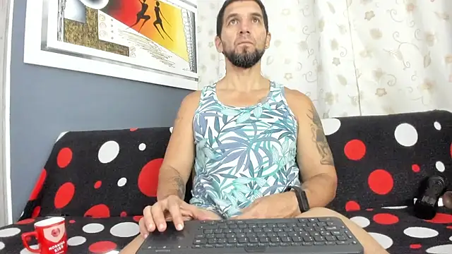 JULESLAKES online show from October 10, 2025, 11:42 am