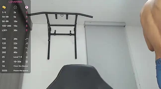 russthiago online show from January 17, 2025, 1:15 am