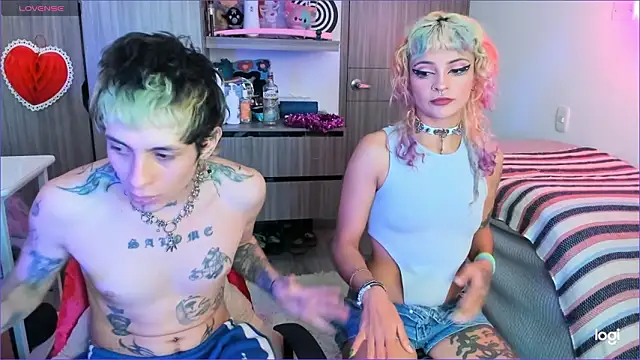 badeyes crazygoat online show from February 18, 2026, 9:33 pm