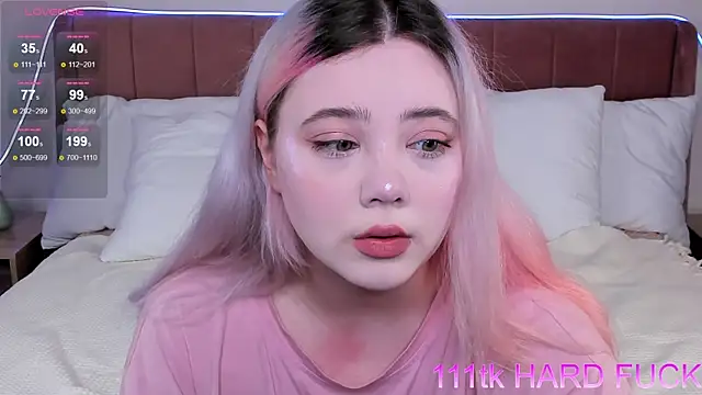 Snapshot of __KawaiiYuki__ chatting on January 10, 2025, 8:40 am   KawaiiYuki   online show from January 10, 2025, 8:40 am