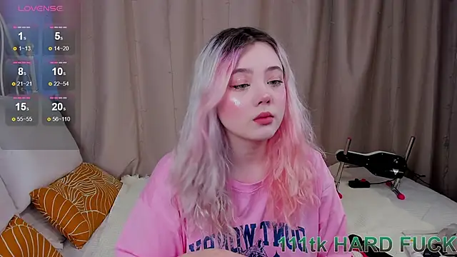 Snapshot of __KawaiiYuki__ chatting on January 23, 2025, 8:46 am   KawaiiYuki   online show from January 23, 2025, 8:46 am