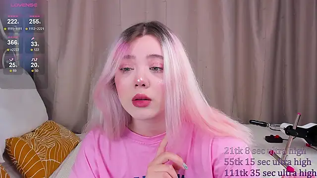 Snapshot of __KawaiiYuki__ chatting on January 25, 2025, 8:53 am   KawaiiYuki   online show from January 25, 2025, 8:53 am