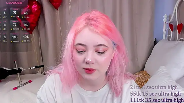 Snapshot of __KawaiiYuki__ chatting on February 13, 2025, 8:38 am   KawaiiYuki   online show from February 13, 2025, 8:38 am