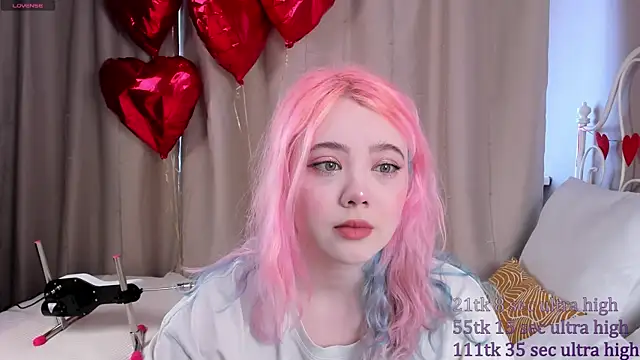 Snapshot of __KawaiiYuki__ chatting on February 14, 2025, 8:42 am   KawaiiYuki   online show from February 14, 2025, 8:42 am