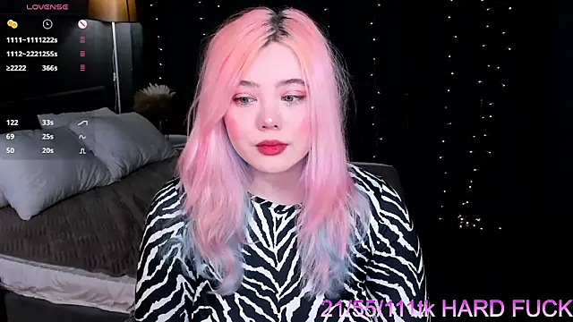 Snapshot of __KawaiiYuki__ chatting on March 10, 2025, 8:59 am   KawaiiYuki   online show from March 10, 2025, 8:59 am