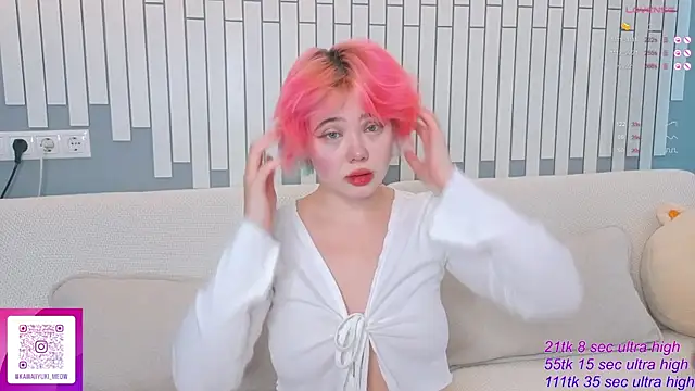 Snapshot of __KawaiiYuki__ chatting on October 3, 2025, 4:53 am   KawaiiYuki   online show from October 3, 2025, 4:53 am