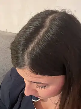 Novababy18 online show from December 11, 2024, 12:02 pm