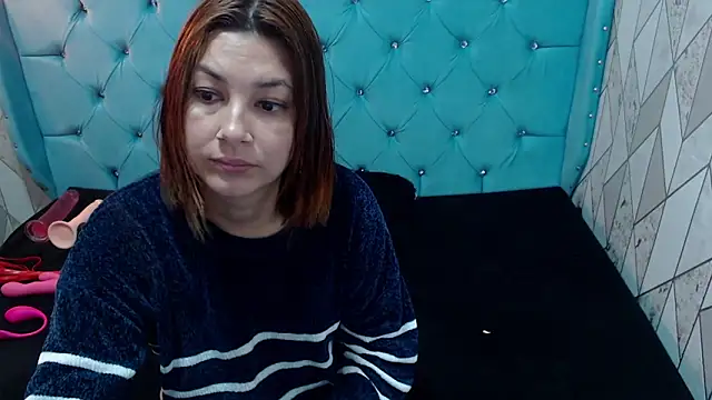 AdaFawxx online show from February 18, 2025, 10:38 am