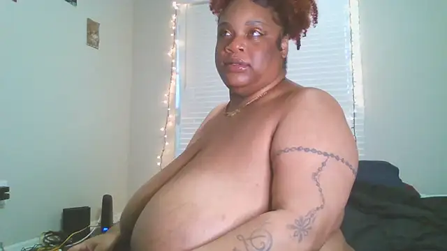 NaughtyHottieBBW online show from April 26, 2026, 4:15 pm