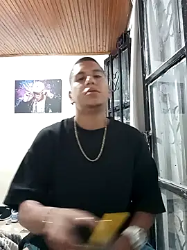 Snapshot of Peterking11 chatting on November 4, 2025, 9:41 am Peterking11 online show from November 4, 2025, 9:41 am