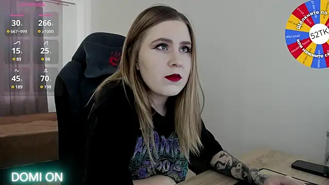 Olivia Munk online show from February 23, 2025, 8:06 am