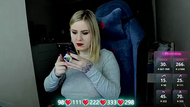 Olivia Munk online show from April 2, 2026, 4:10 am