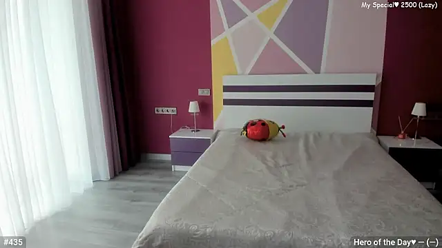 LizaGost online show from September 10, 2025, 11:43 am