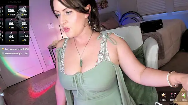 lovejulietxo online show from October 1, 2025, 2:17 am