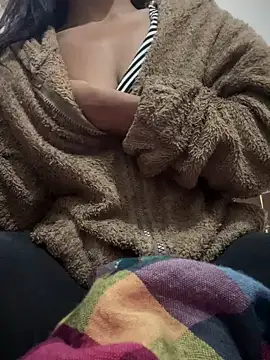 PARI Hun online show from December 29, 2024, 3:11 am