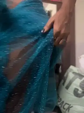 PARI Hun online show from April 14, 2026, 2:45 pm