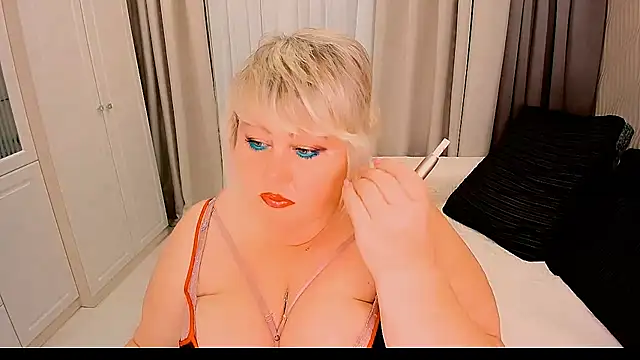 BIGTITSBBW online show from September 29, 2025, 6:24 pm