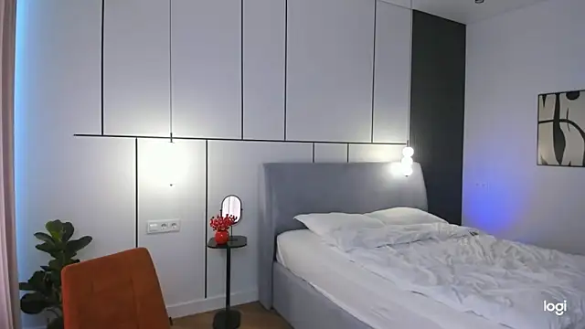 missliiaa online show from May 1, 2026, 5:56 am