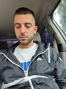 Snapshot of ElChapoGuzman95 chatting on March 29, 2026, 6:57 am ElChapoGuzman95 online show from March 29, 2026, 6:57 am