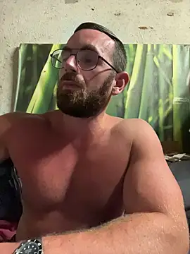 sexyeyeblue online show from June 17, 2026, 10:00 pm