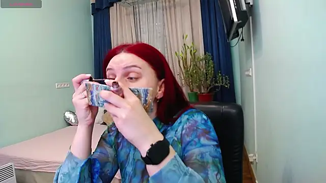 NikaLee online show from March 18, 2025, 7:52 am